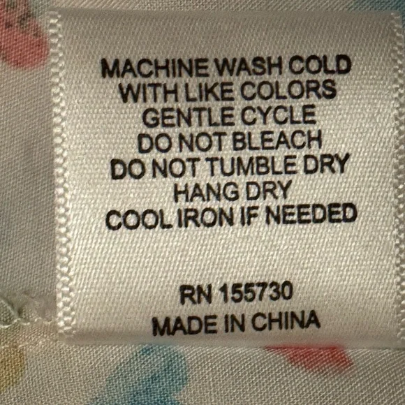 NWT Jane and Delancey Multicolor Heart Print Button Down Shirt Valentine’s Day - Picture 13 of 14